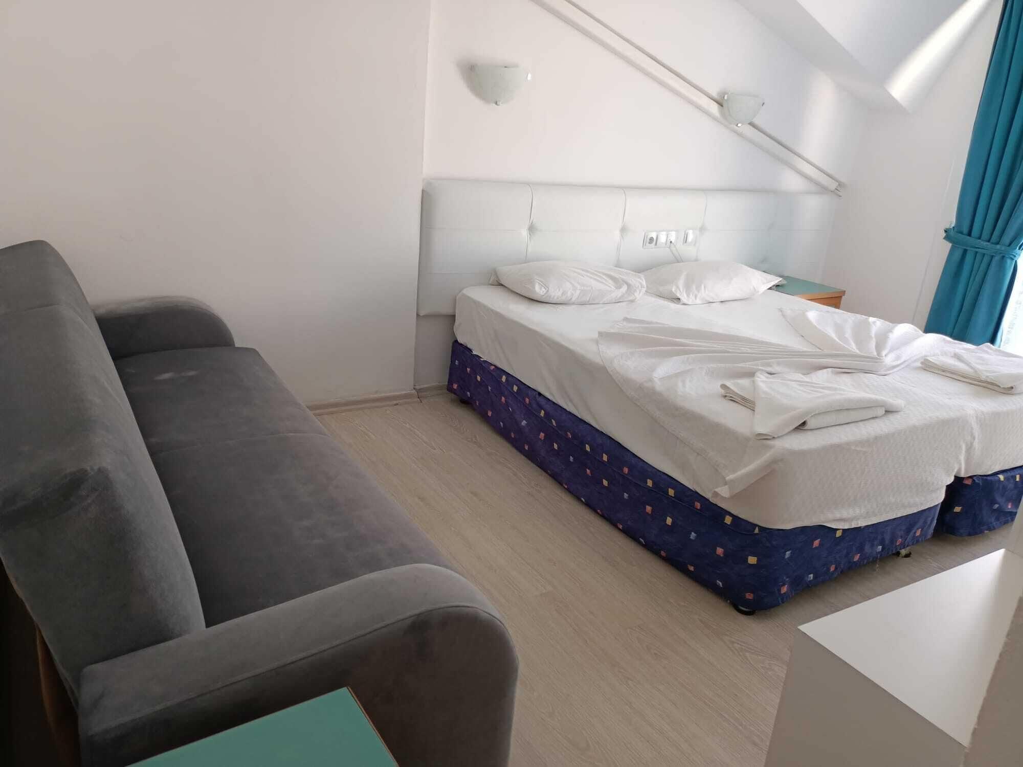 Navy Hotel İçmeler Eksteriør bilde