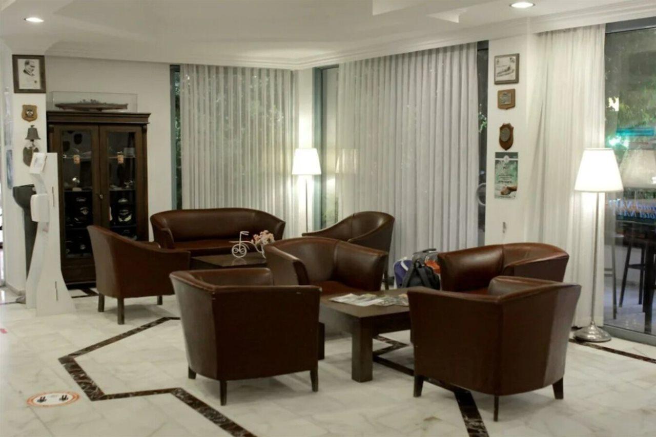 Navy Hotel İçmeler Eksteriør bilde