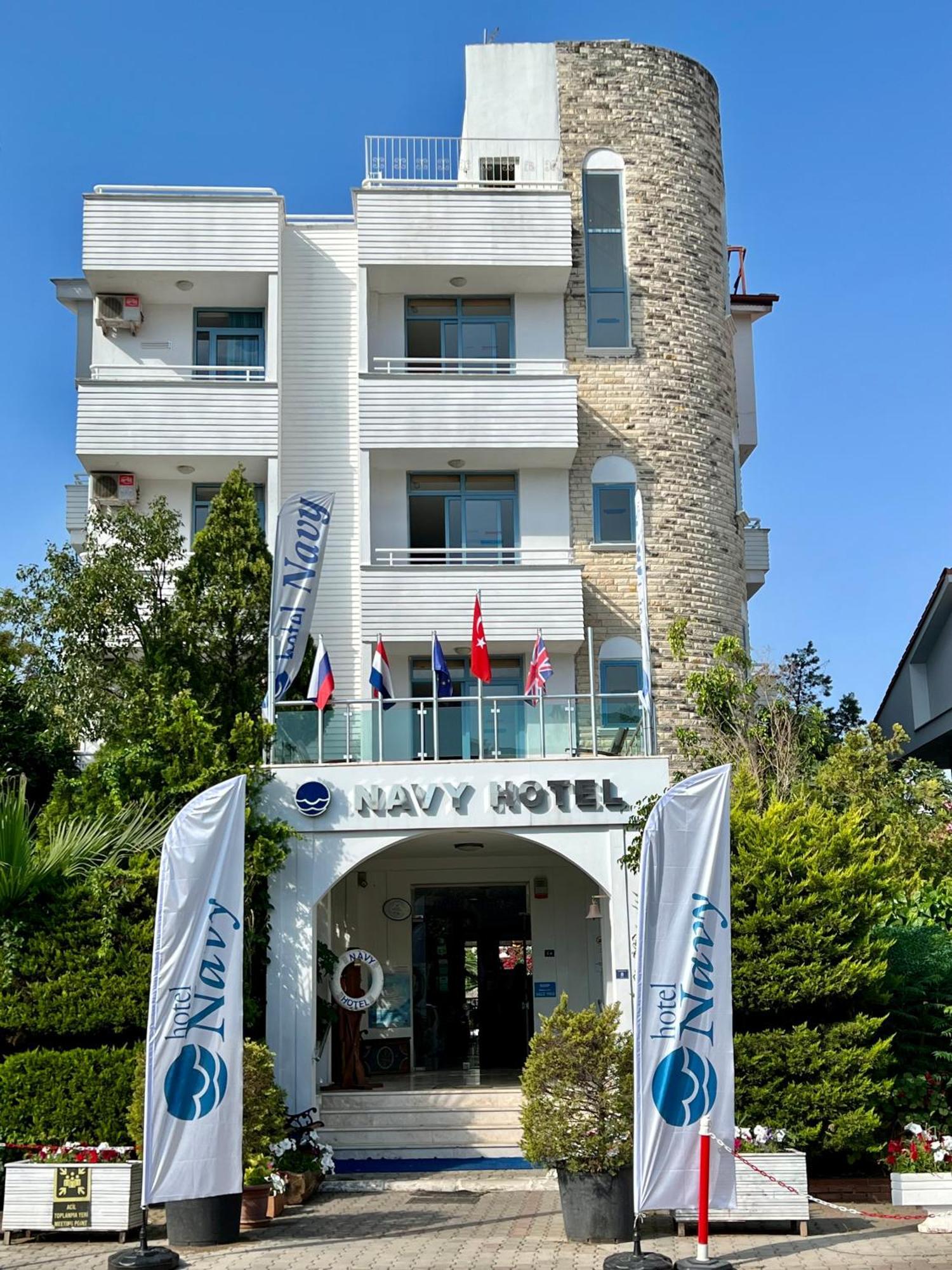 Navy Hotel İçmeler Eksteriør bilde