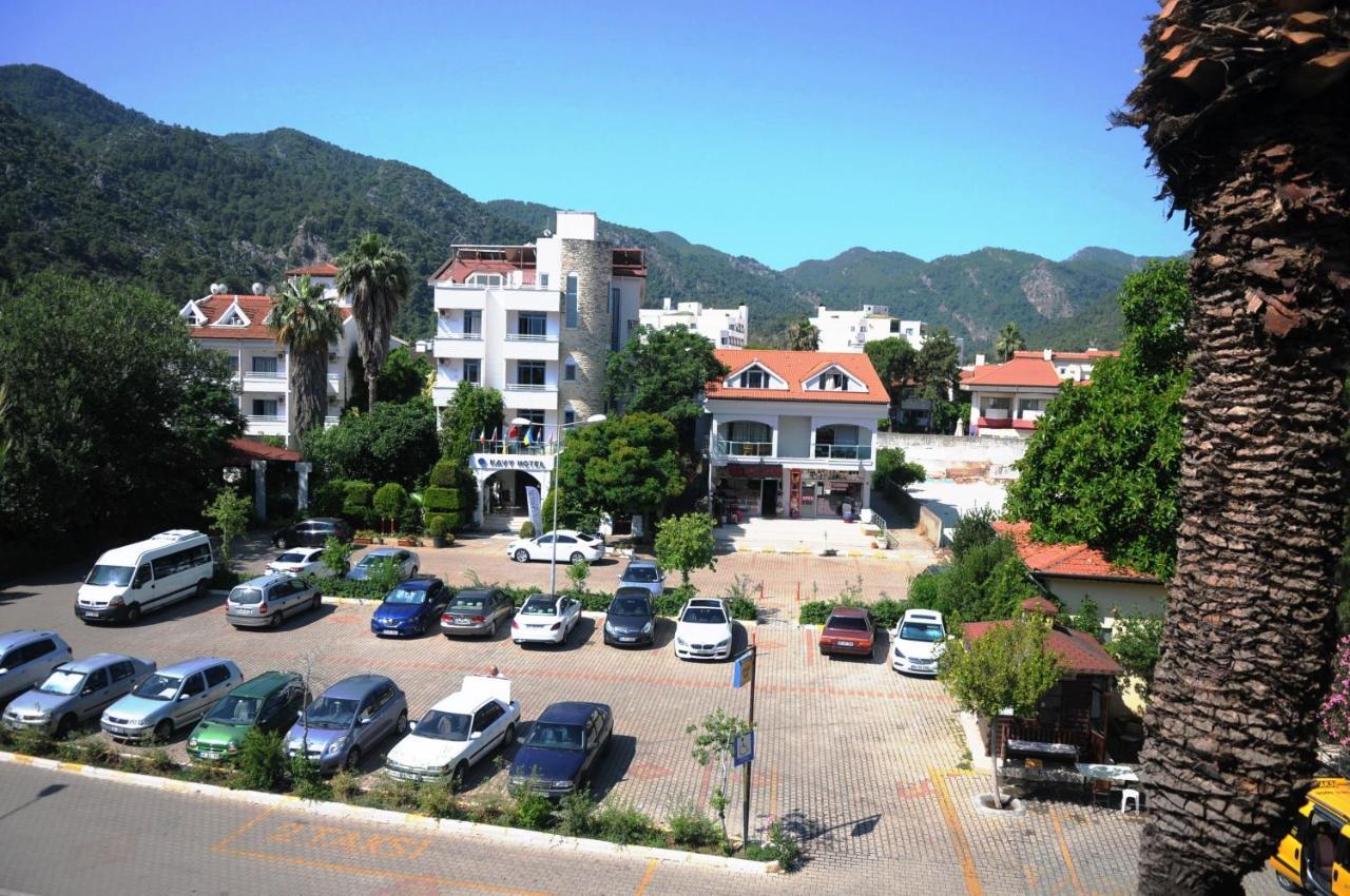 Navy Hotel İçmeler Eksteriør bilde